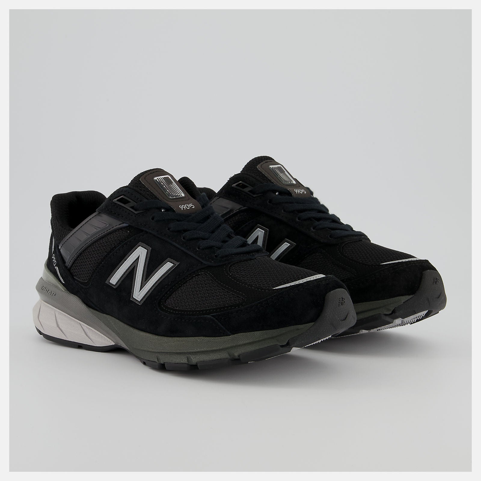 Black/Silver Made in US 990v5 / New Balance Women