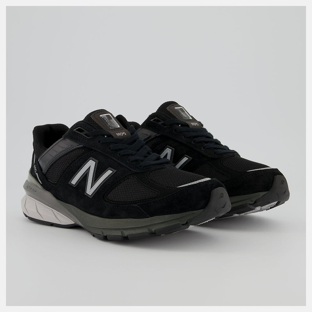 Black/Silver Made in US 990v5 / New Balance Women