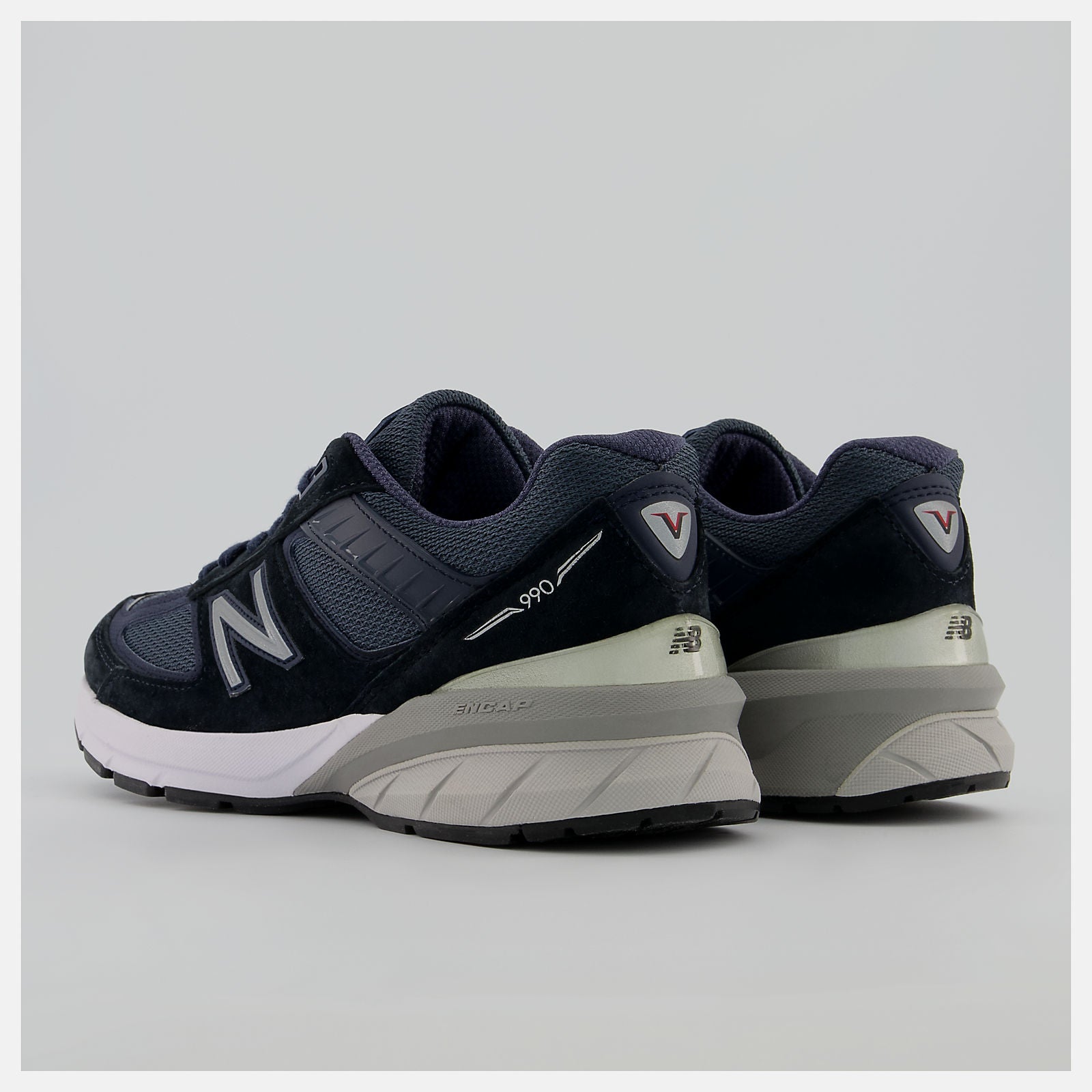 Navy/Silver Made in US 990v5 / New Balance Women