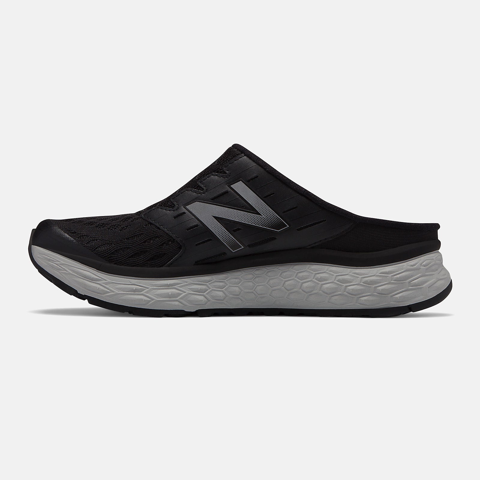 Black Sport Slip 900 / New Balance Women