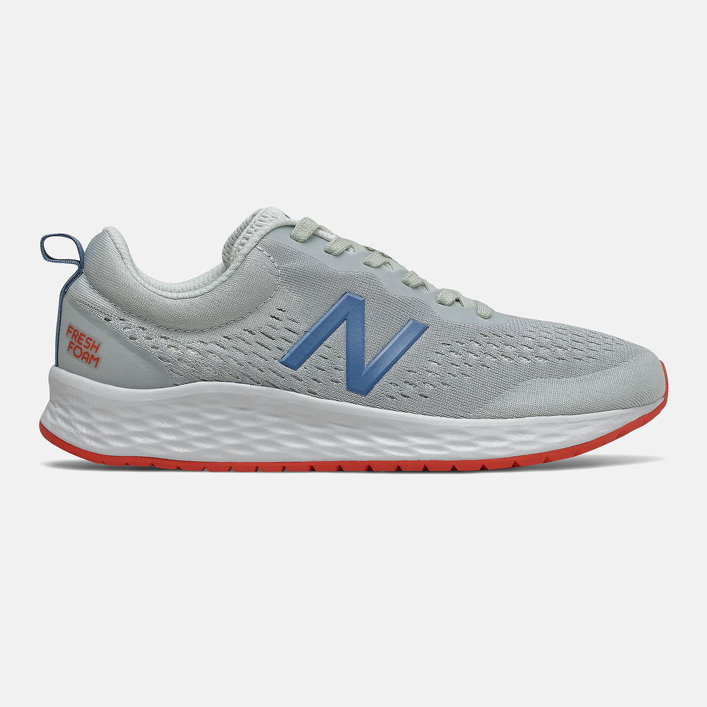 White/Blue Fresh Foam Arishiv3 / New Balance Women