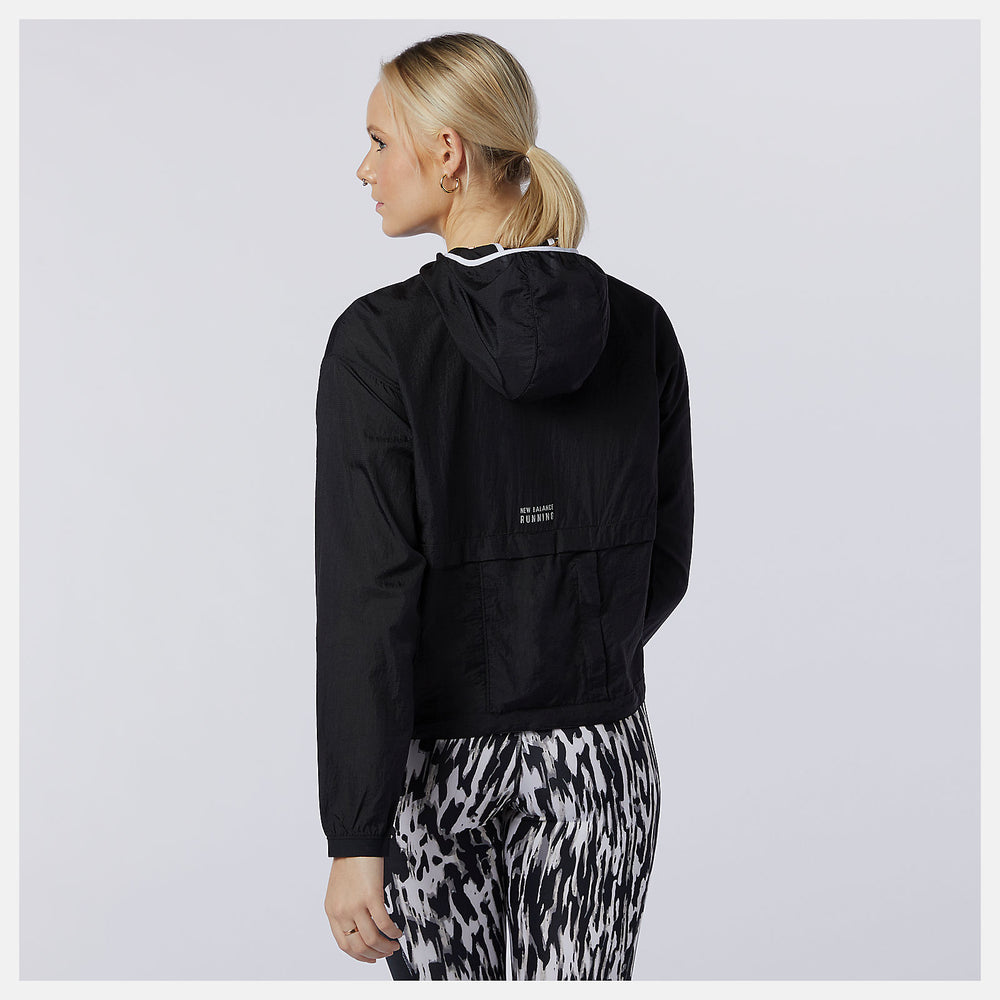 Black Impact Run Light Pack Jacket / New Balance Women