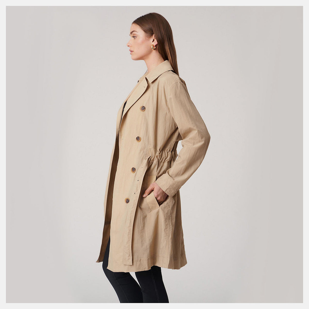 Incense Bandier Tech Trench / New Balance Women