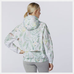 White Print NB Essentials Botanical Jacket / New Balance Women
