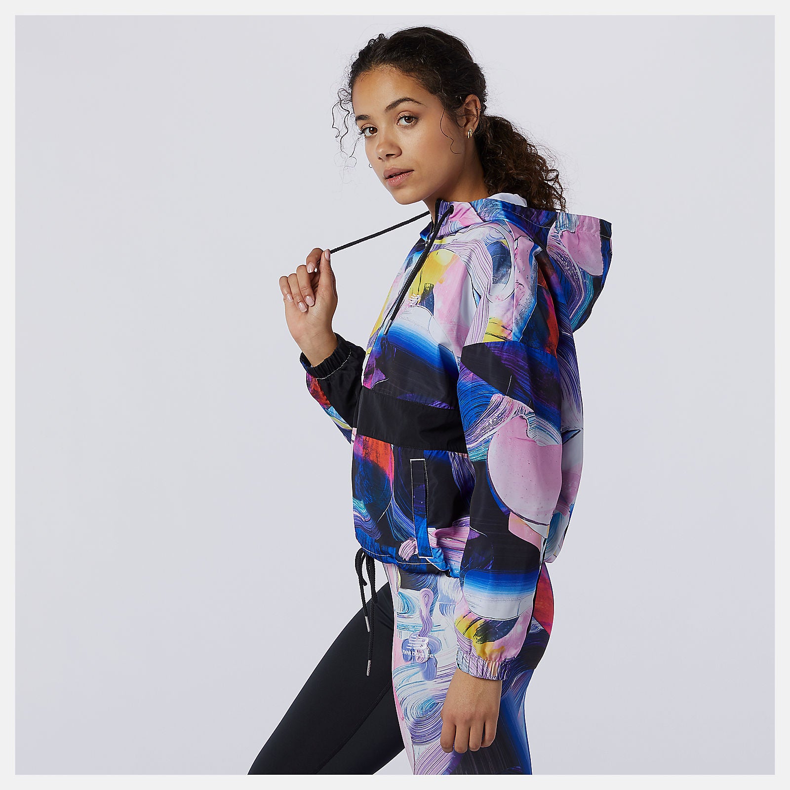 White Print NB Athletics Printed Anorak Jacket / New Balance Women
