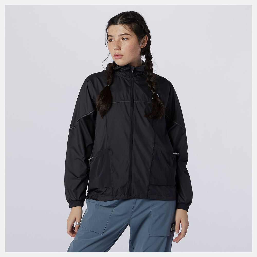 Black NB All Terrain Jacket / New Balance Women