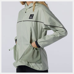 Silver NB All Terrain Jacket / New Balance Women