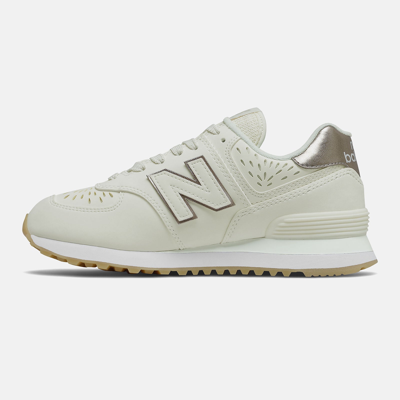 Sea Salt/Light Gold Metallic 574 / New Balance Women
