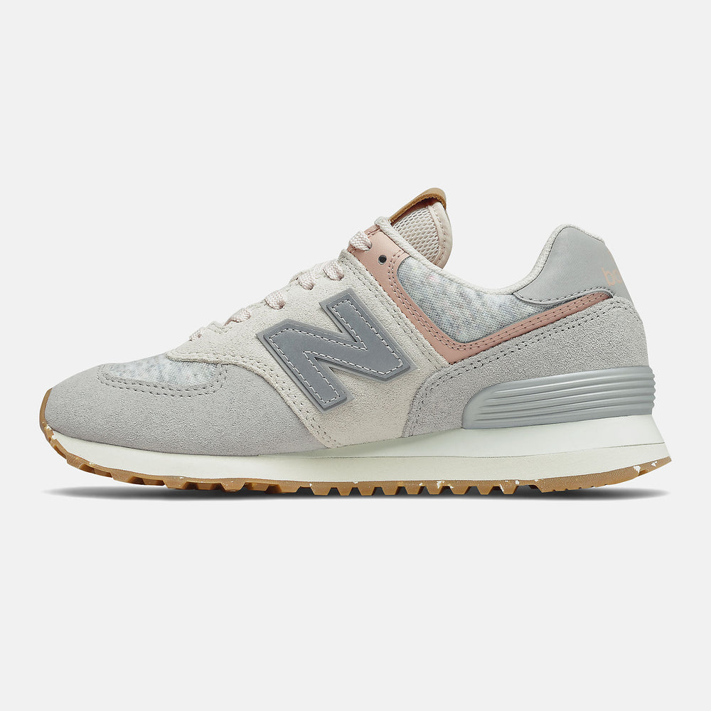 Rain Cloud/Raw Silk 574 / New Balance Women