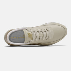 Timberwolf/Gold 720 / New Balance Women