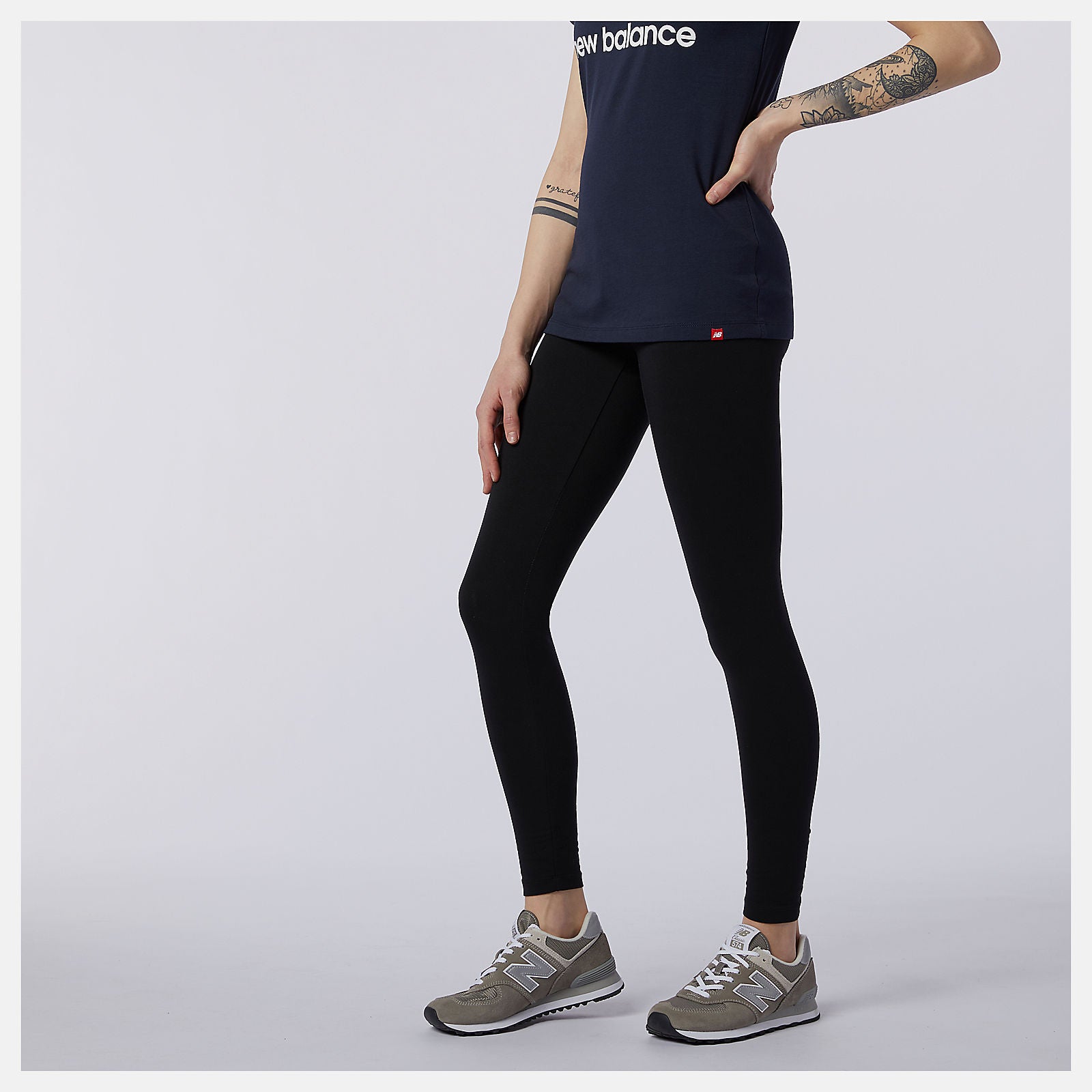Black Athletics Core Legging / New Balance Women