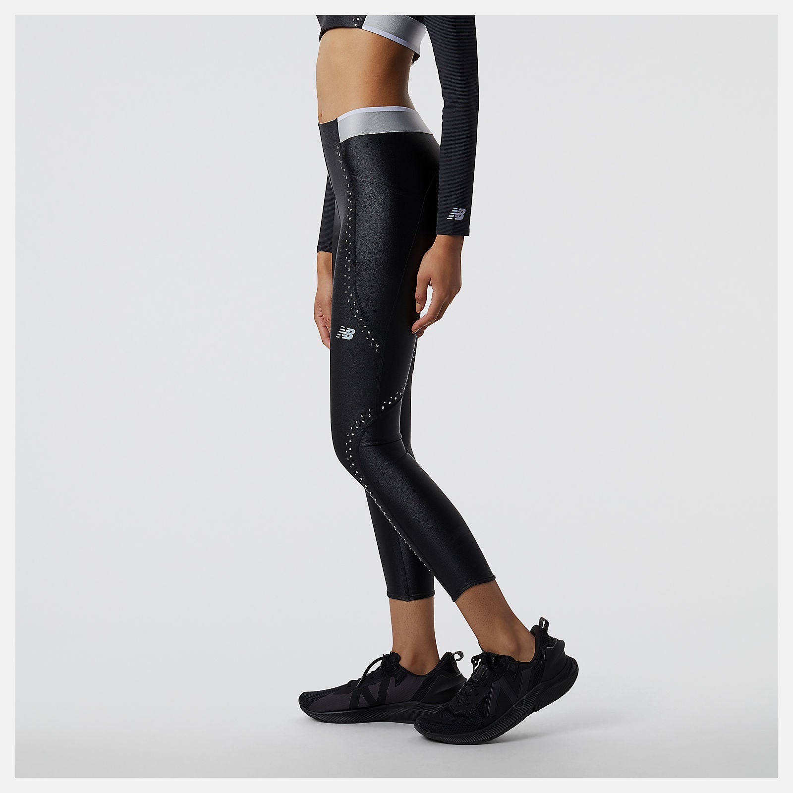 Black Syd 7/8 Tight / New Balance Women