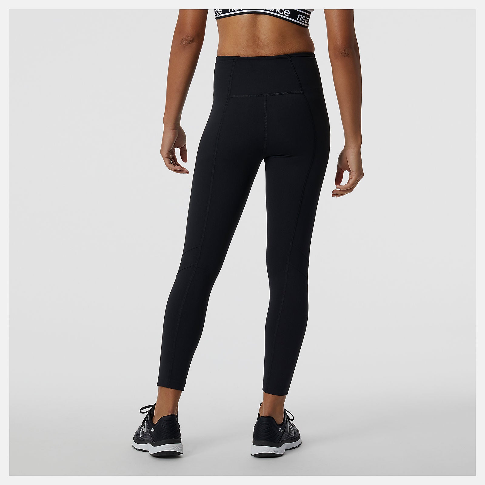 Black Transform NBSleek Crop Tight / New Balance Women