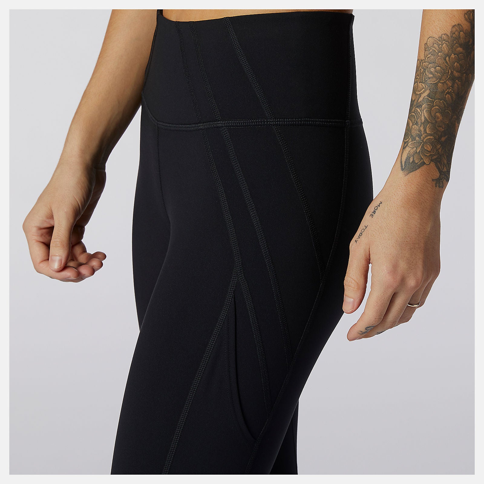 Black Transform 7/8 NBSleek Tight / New Balance Women