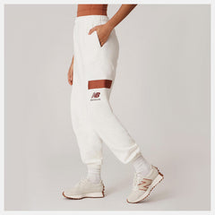 Sea Salt Bandier Fleece Jogger / New Balance Women