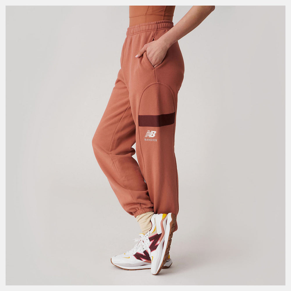 Terra Cotta Bandier Fleece Jogger / New Balance Women