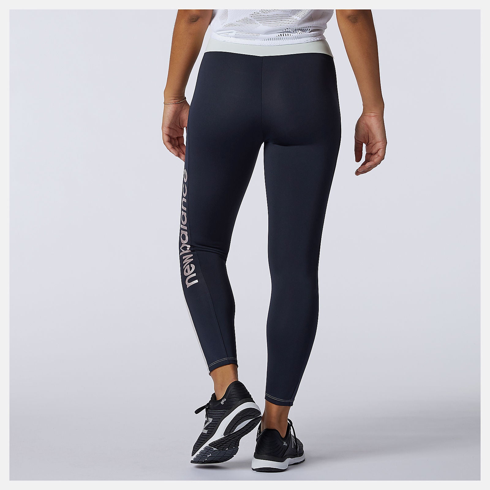 Logwood Achiever Remix High Rise 7/8 Tight / New Balance Women