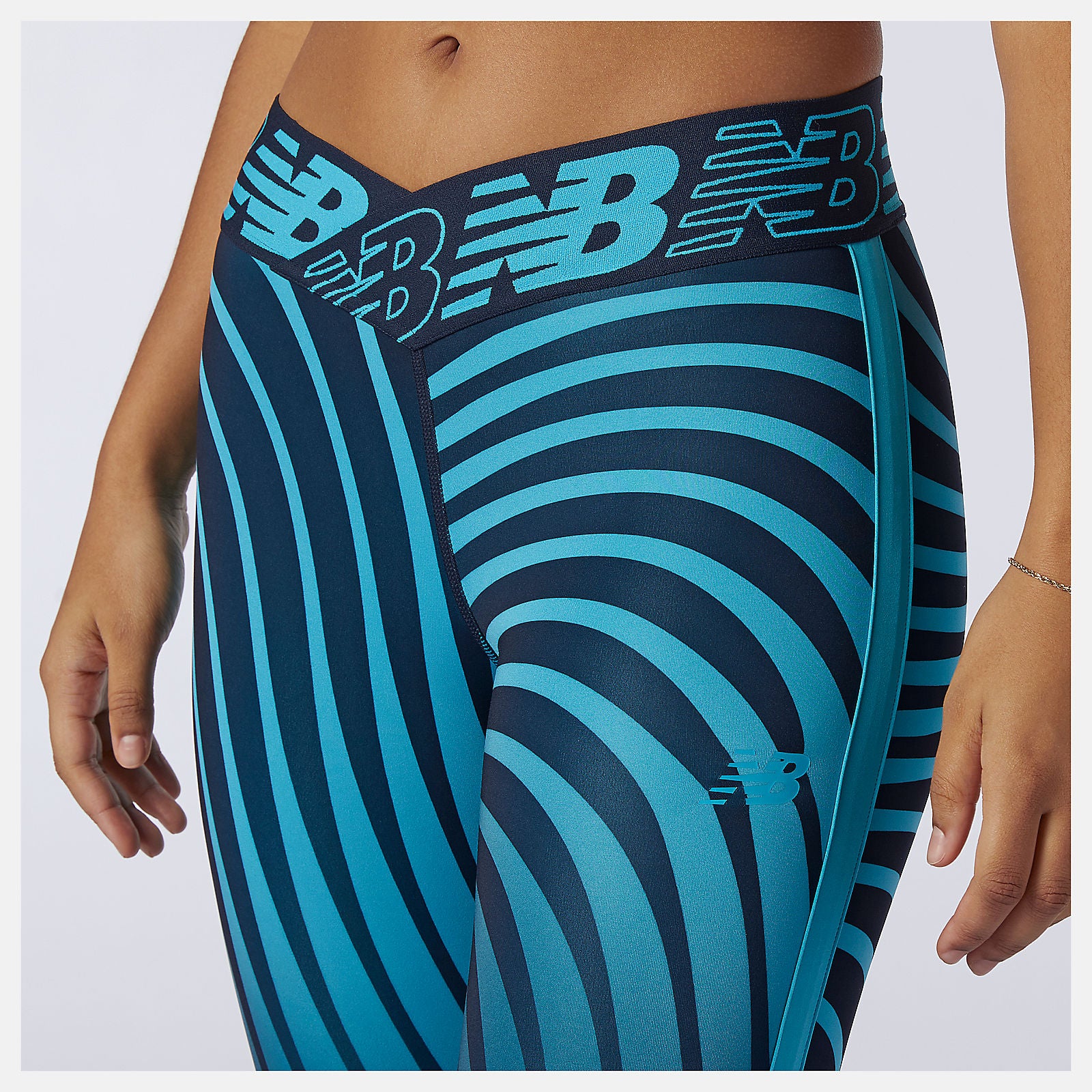 Virtual Sky Relentless Printed High Rise 7/8 Tight / New Balance Women