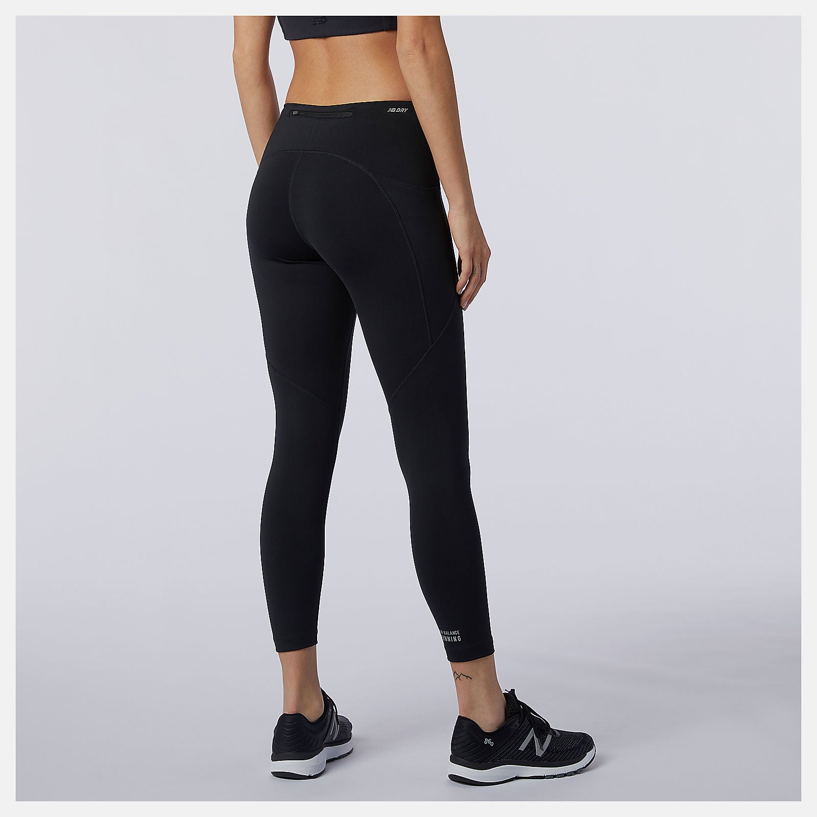 Black Impact Run Crop / New Balance Women