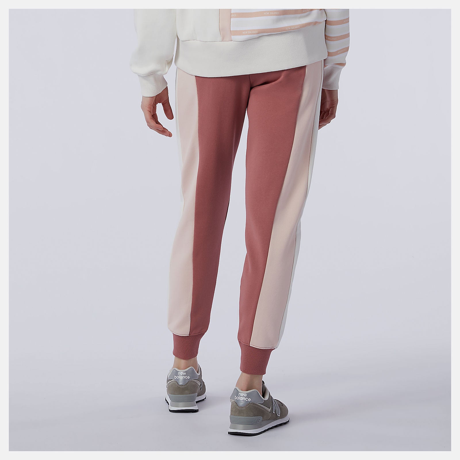Henna NB Athletics Higher Learning Sweatpant / New Balance Women