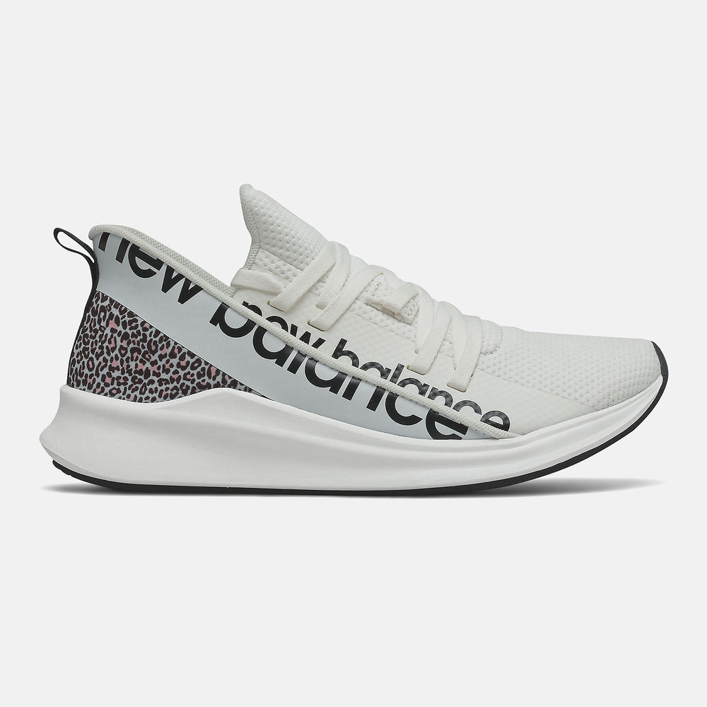 Sea Salt/Black Powher Run / New Balance Women