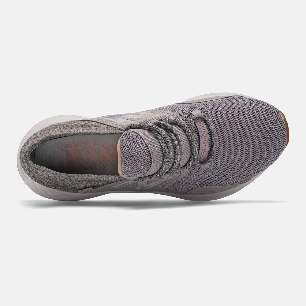 Whisper Grey/Oyster Pink Fresh Foam Roav Tee Shirt / New Balance Women