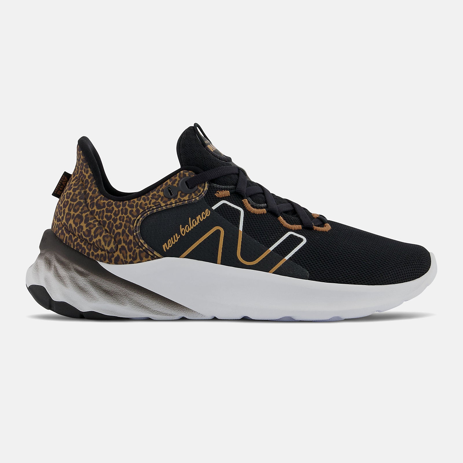Black/White Fresh Foam Roav v2 / New Balance Women