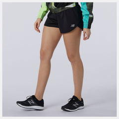 Black Accelerate Short 2.5 Inch / New Balance Women