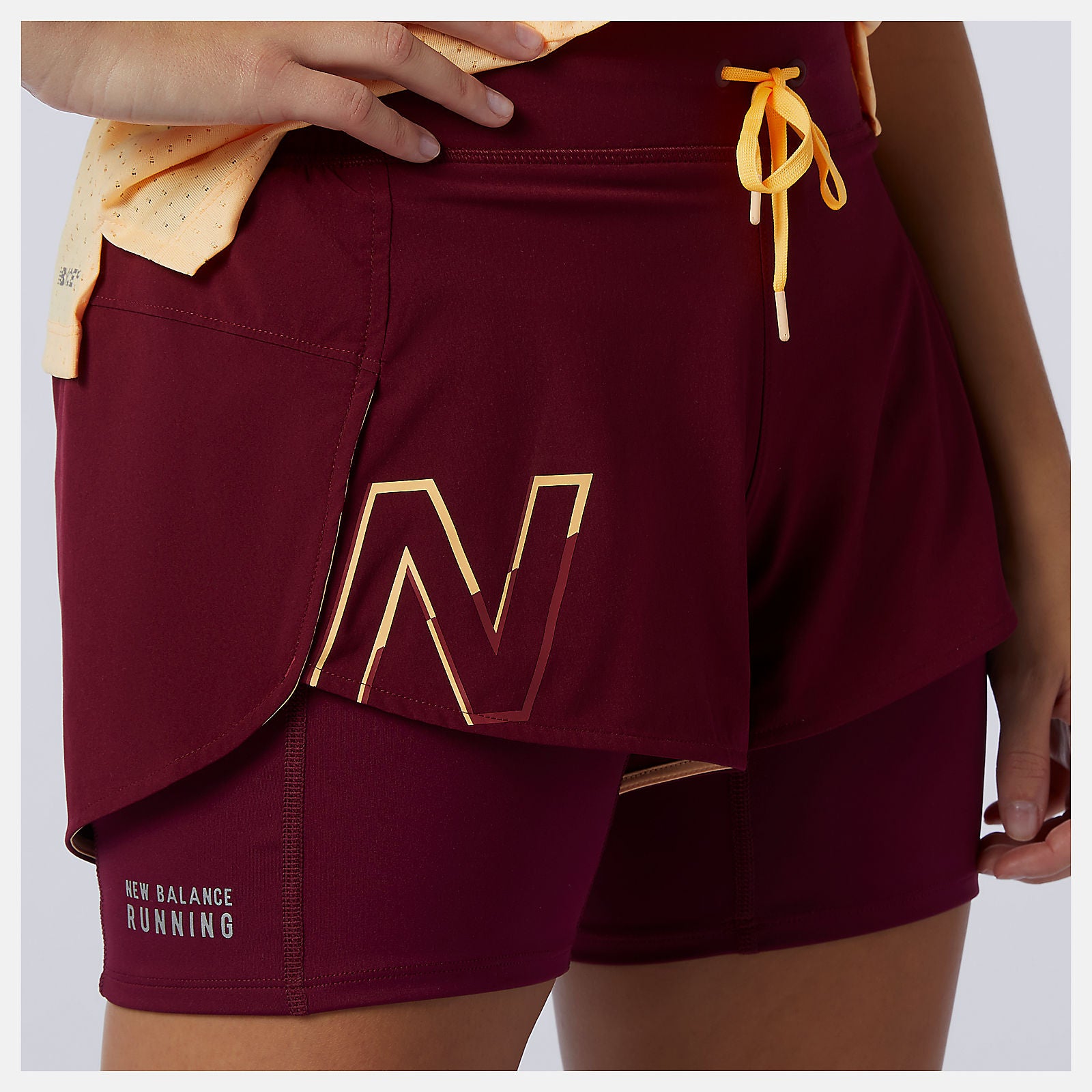 Garnet Printed Impact Run 2 In 1 Short / New Balance Women