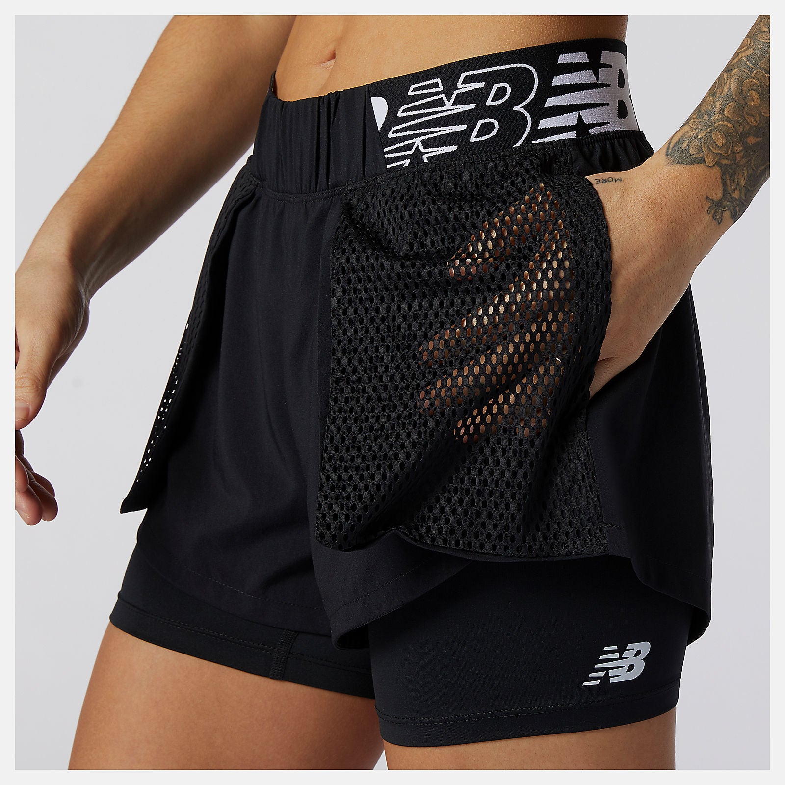 Black Relentless 2 In 1 Short / New Balance Women