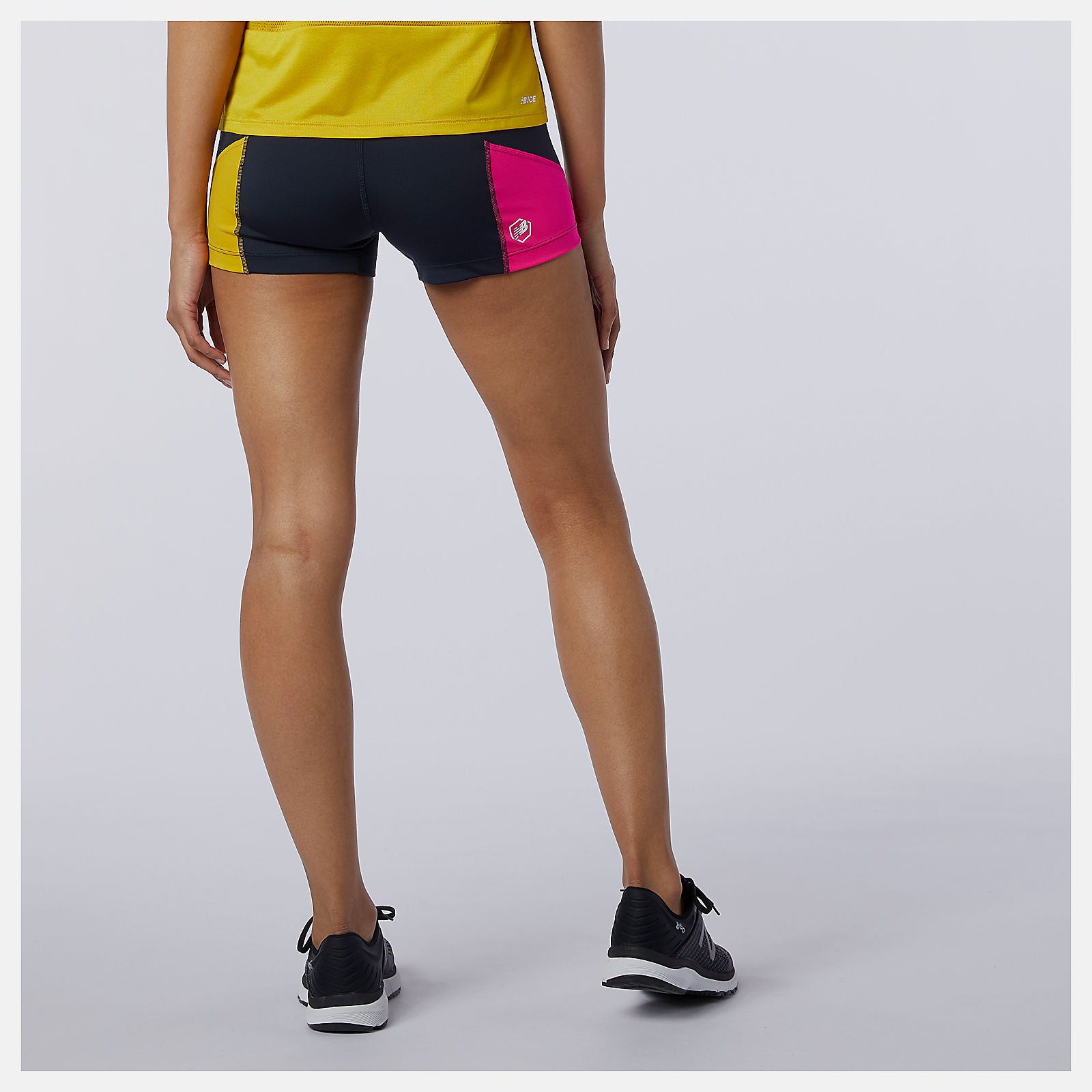 Eclipse Fast Flight Hot Short / New Balance Women