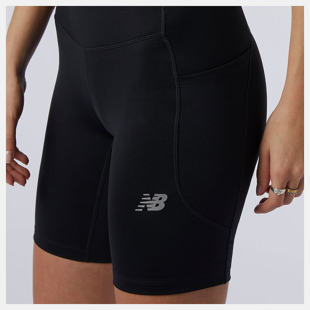 Black Impact Run Fitted Short / New Balance Women