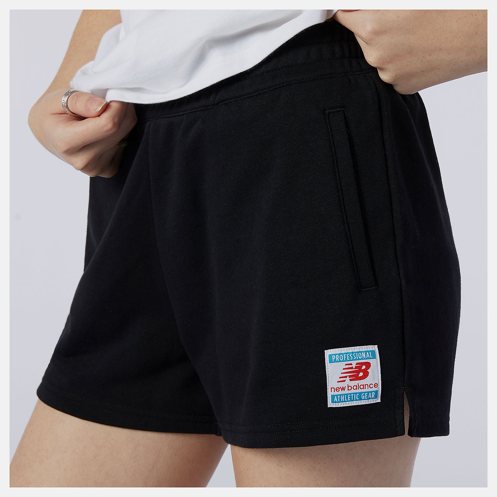 Black NB Essentials Knit Short / New Balance Women