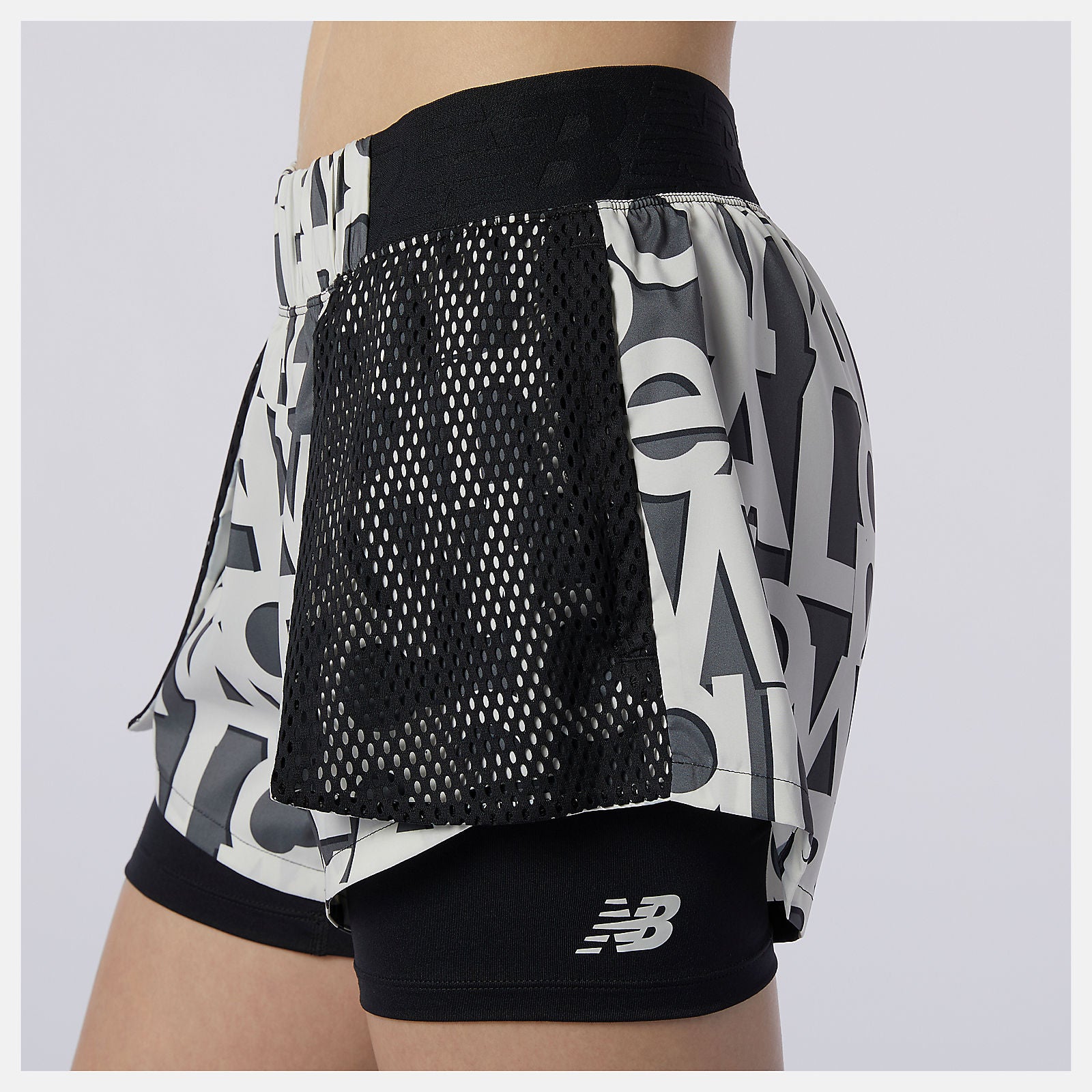 Black/White Relentless 2 In 1 Short Printed / New Balance Women
