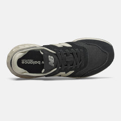 Black/Munsell White X-70 / New Balance Women