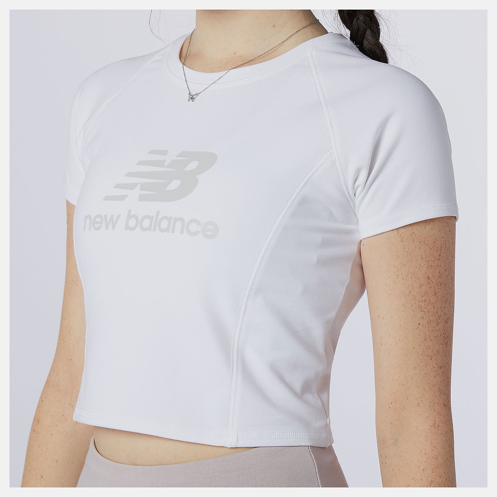 White/Grey NB Athletics Podium Tee / New Balance Women
