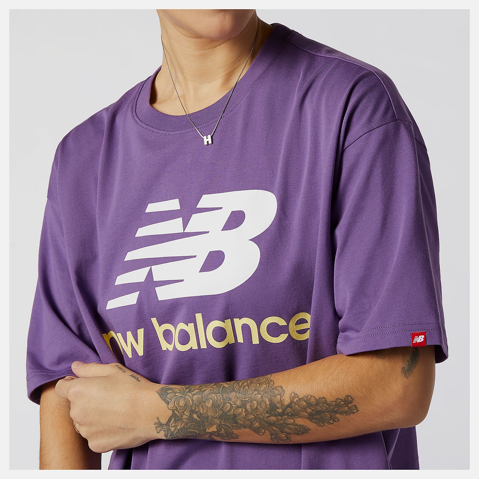 Sour Grape NB Essentials Stacked Logo Tee / New Balance Women