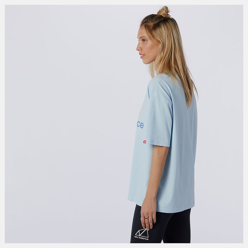 Uv Glo NB Essentials Stacked Logo Tee / New Balance Women