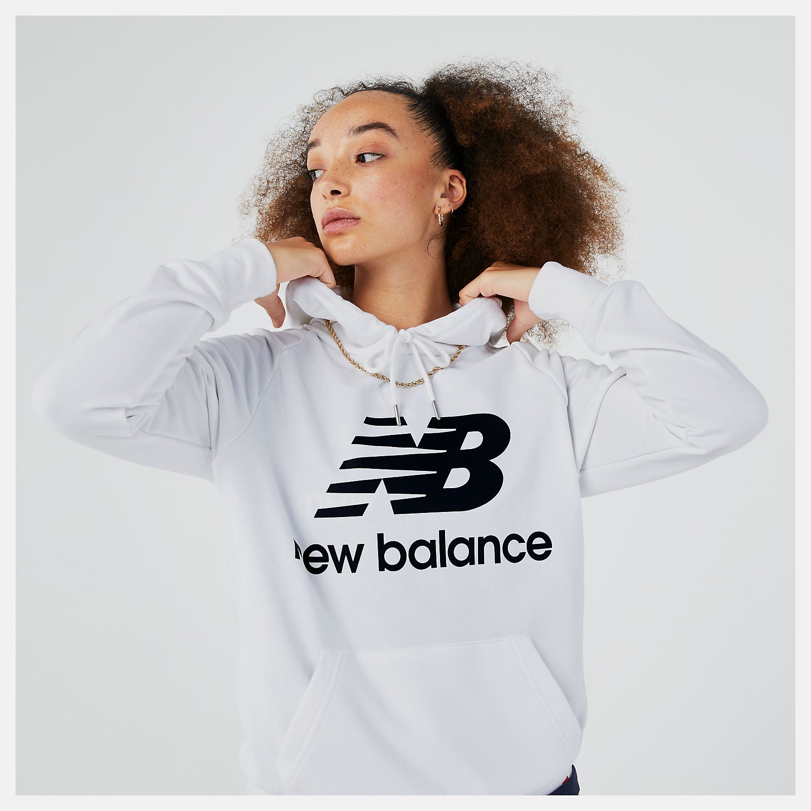 White/Black NB Essentials Pullover Hoodie / New Balance Women