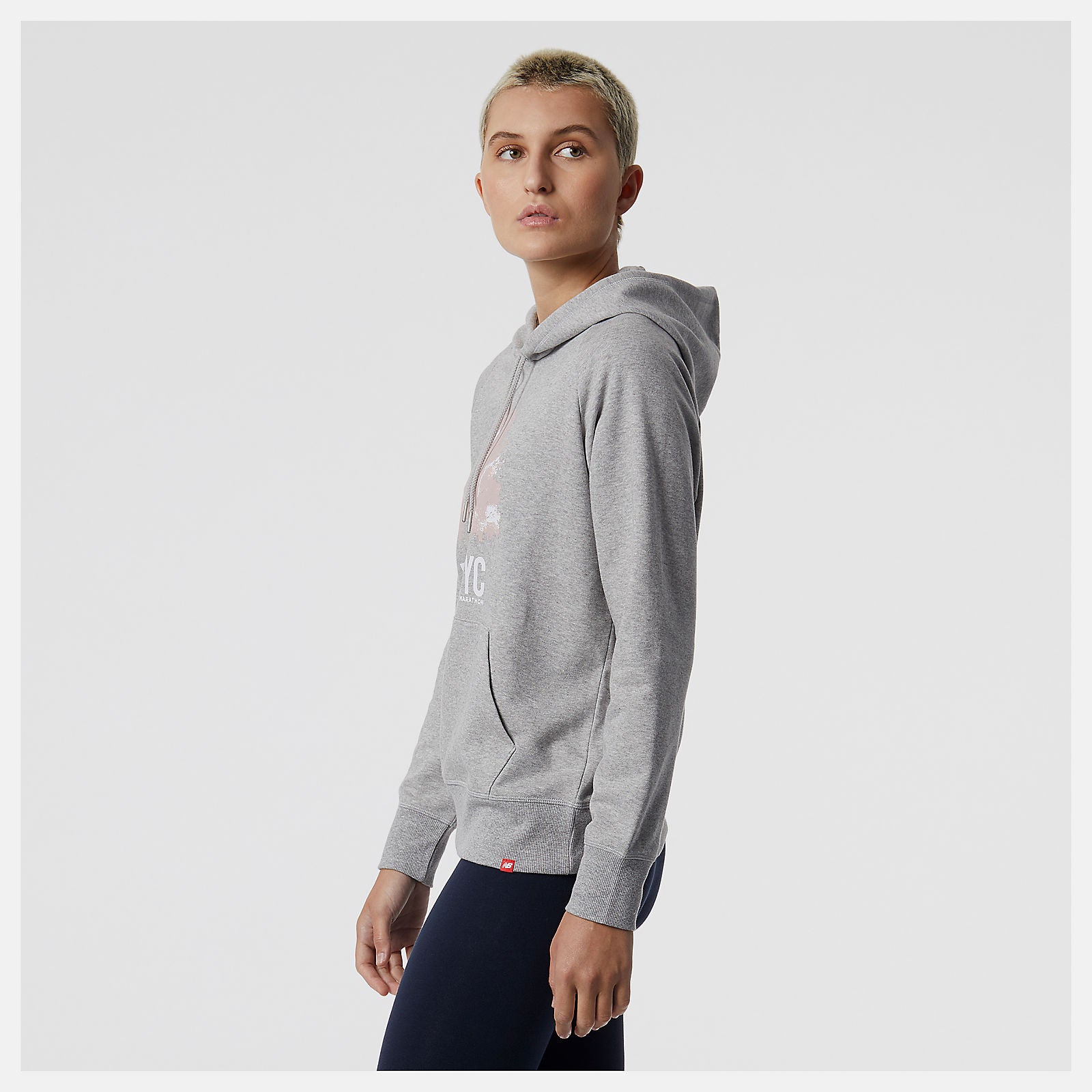 Athletic Grey NYC Marathon Essentials Pullover Hoodie / New Balance Women