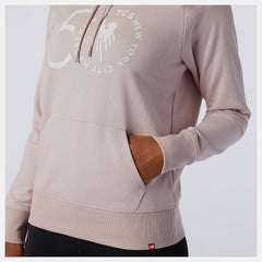Saturn Pink NYC Marathon Essentials Pullover Hoodie / New Balance Women