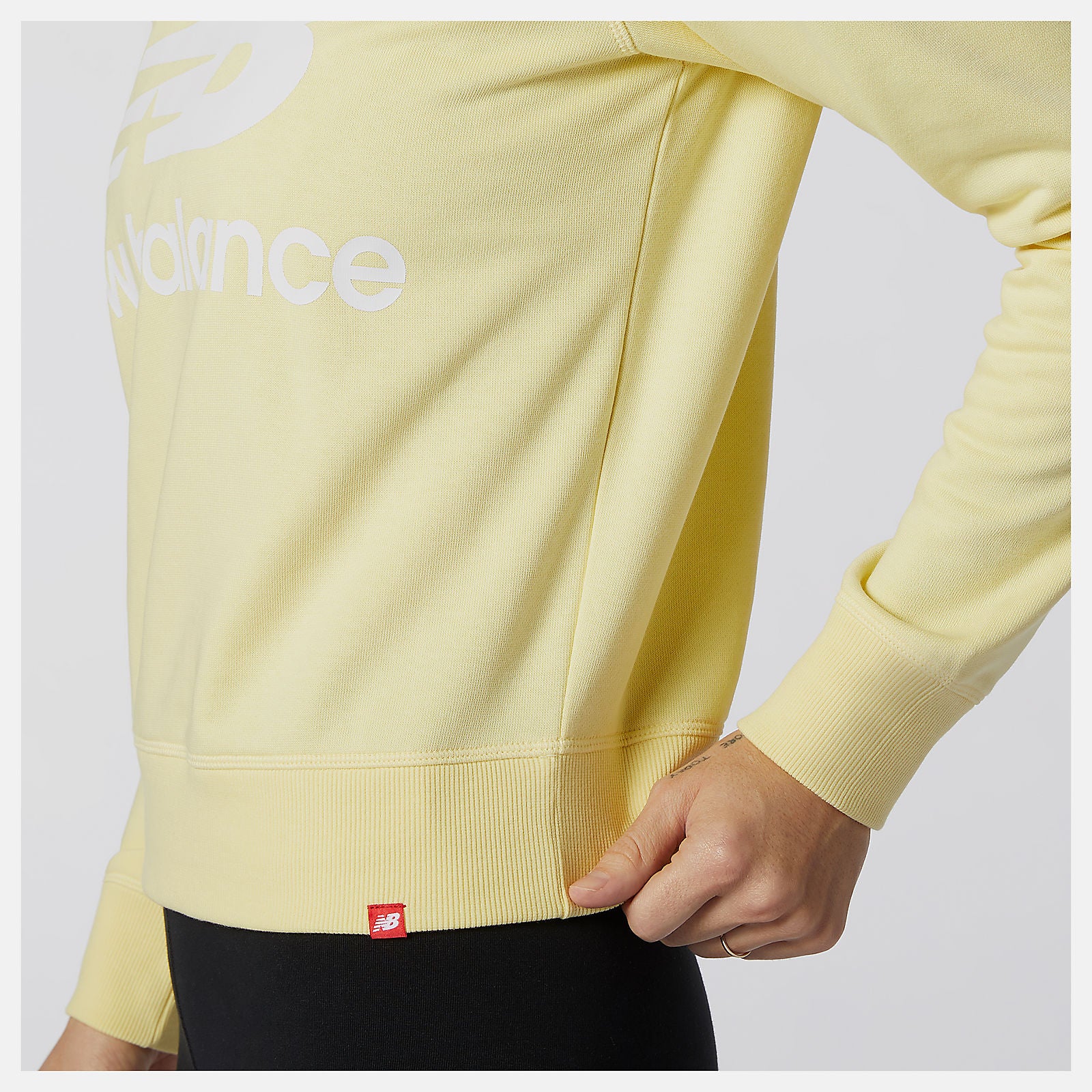Lemon Haze Essentials Crew / New Balance Women