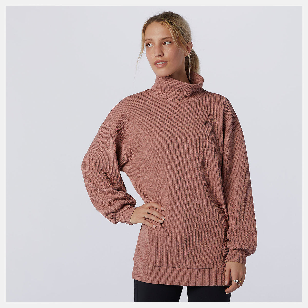 Rose Transform Springloft Pullover / New Balance Women