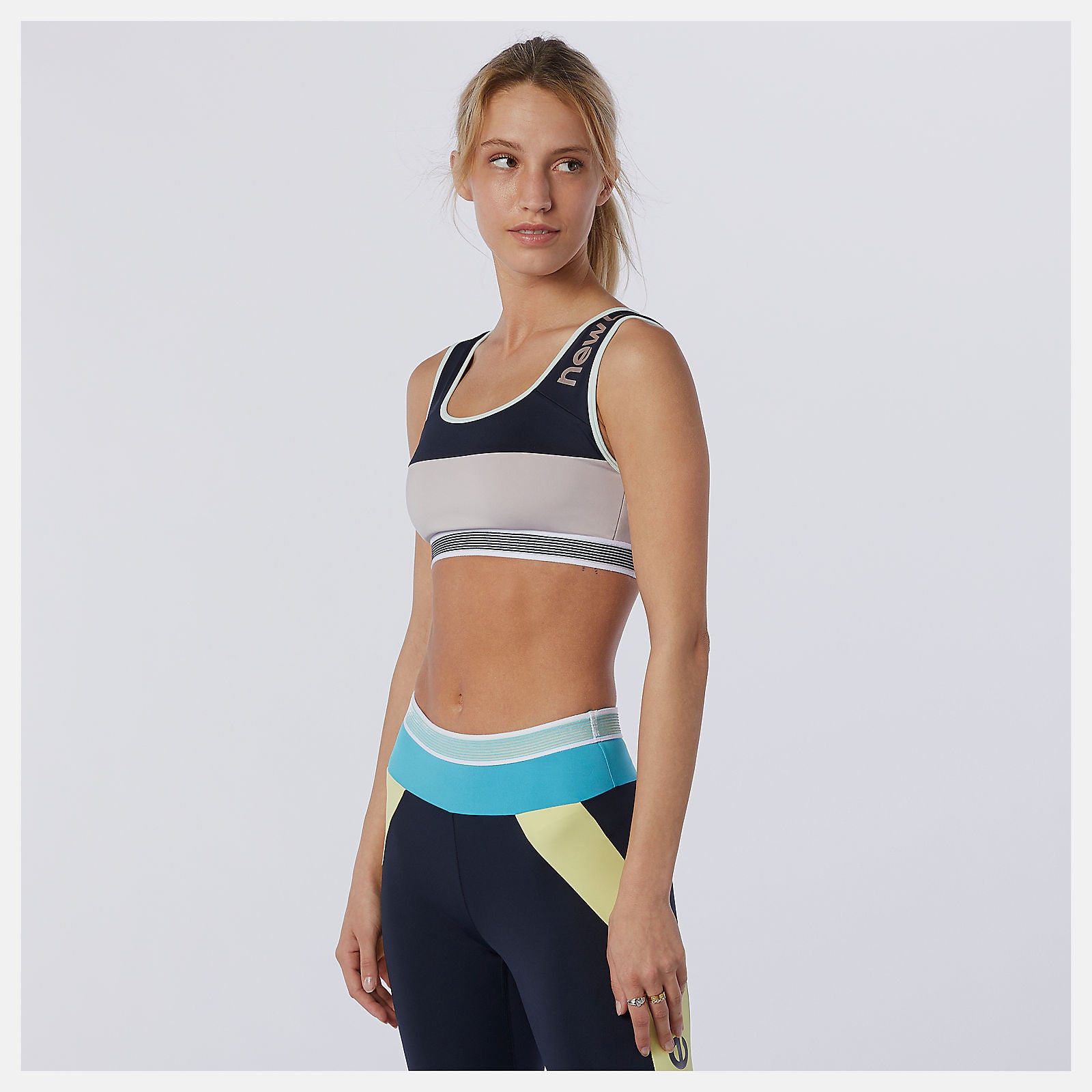 Logwood Achiever Remix Crop Top / New Balance Women