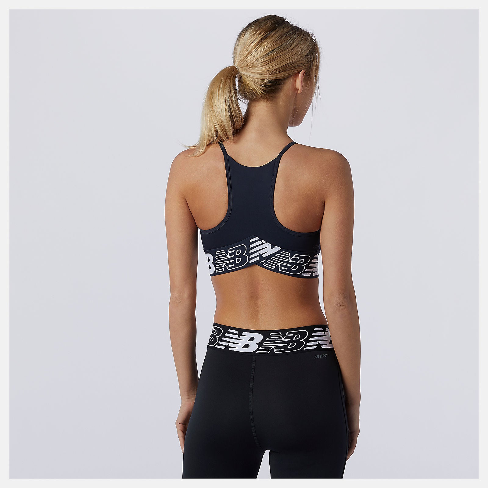 Eclipse Relentless Crop Top / New Balance Women