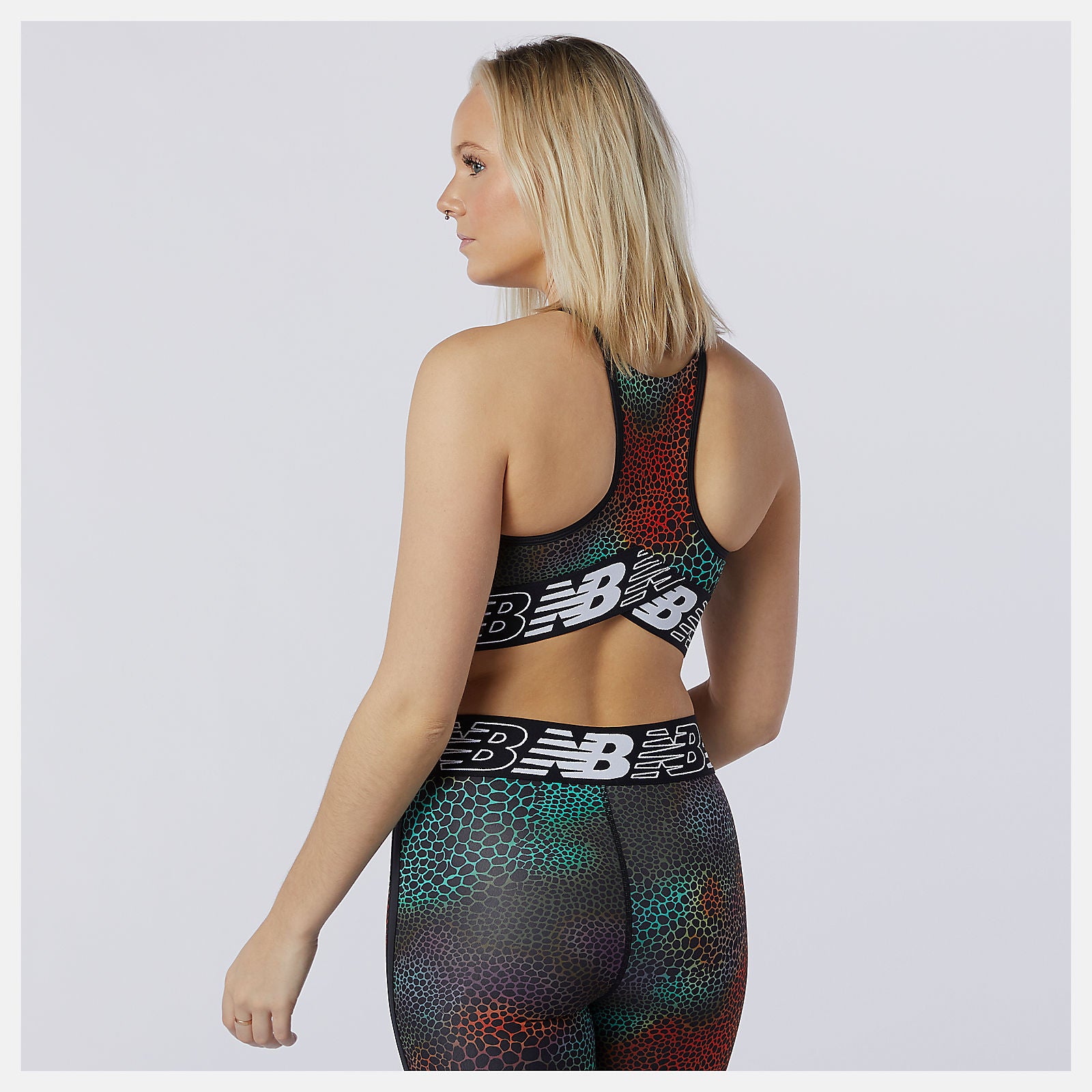 Black Print Relentless Printed Crop Top / New Balance Women