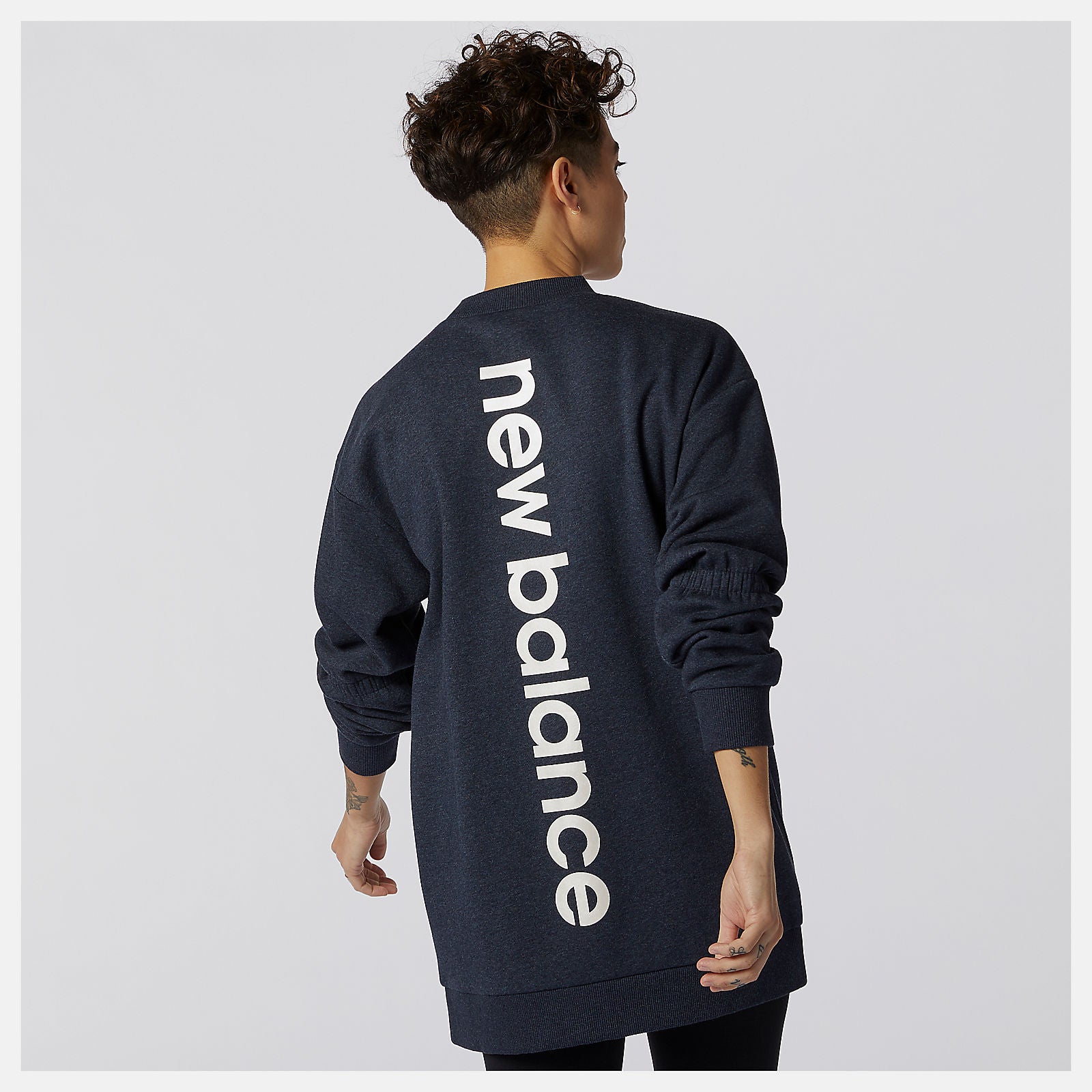 Eclipse Heather Achiever Crew Sweatshirt / New Balance Women