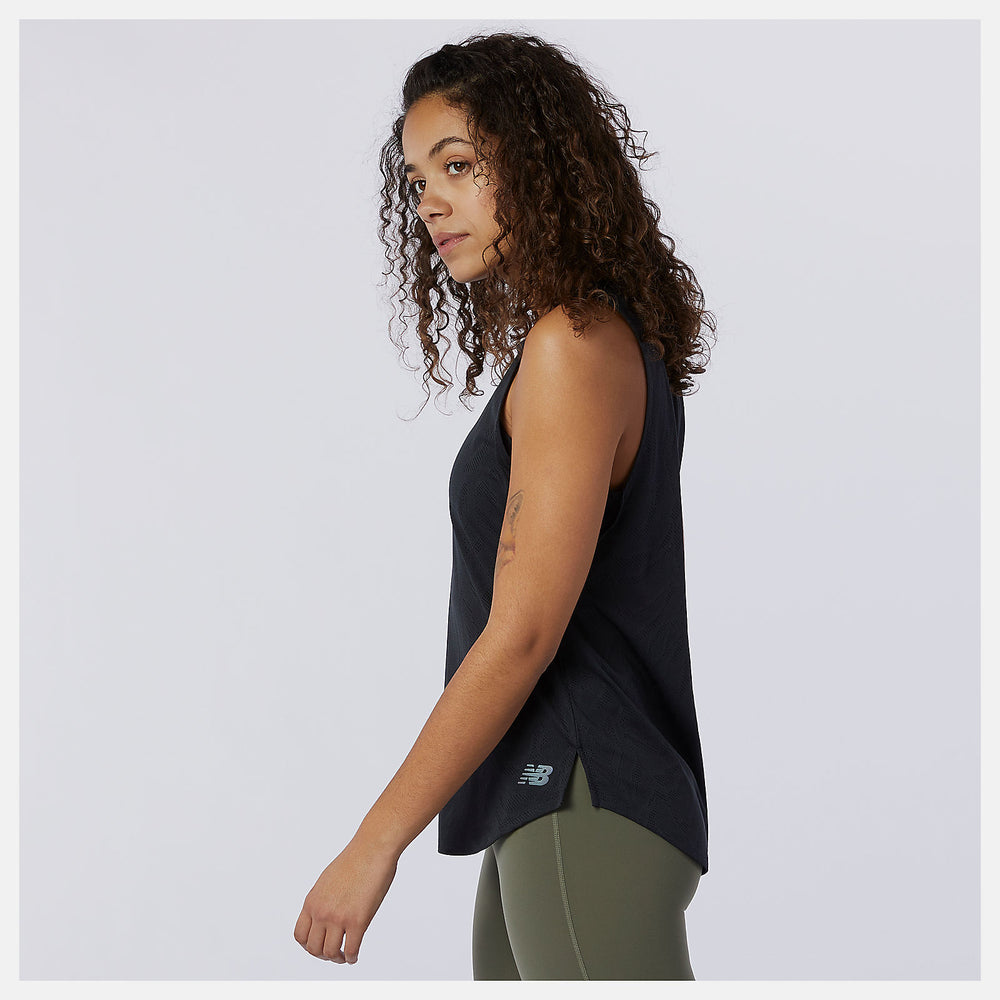 Black Q Speed Fuel Jacquard Tank / New Balance Women