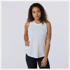White Q Speed Fuel Jacquard Tank / New Balance Women