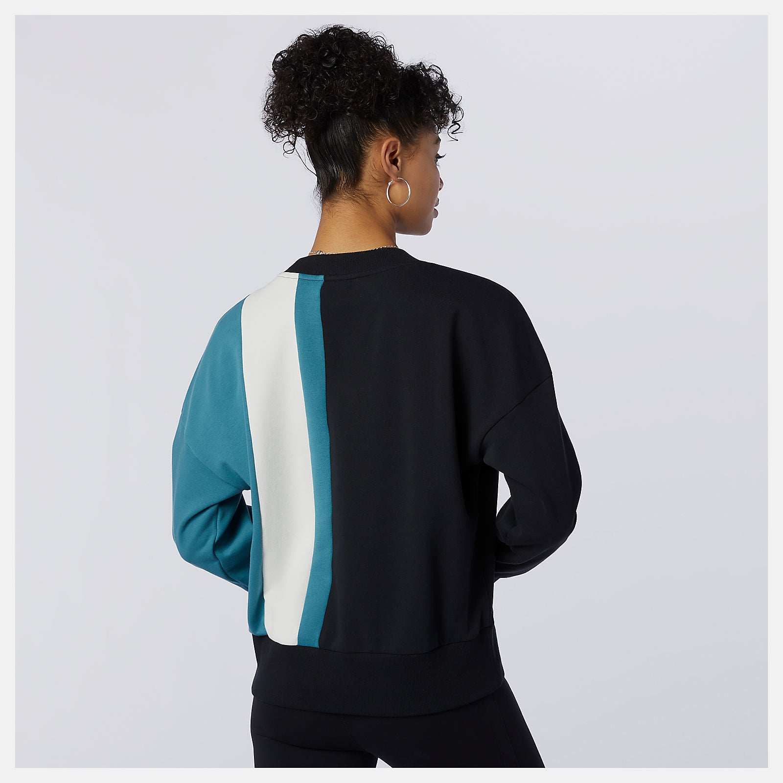 Black NB Athletics Higher Learning Crew / New Balance Women